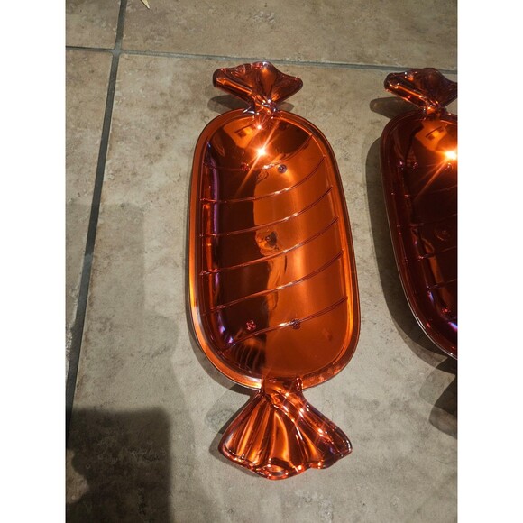 Greenbrier Metallic Red Plastic Candy Shaped Serving Tray Set of 2 - Picture 2 of 8